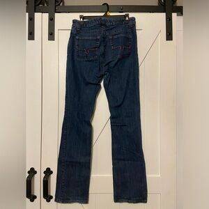 Kimes with purple stich